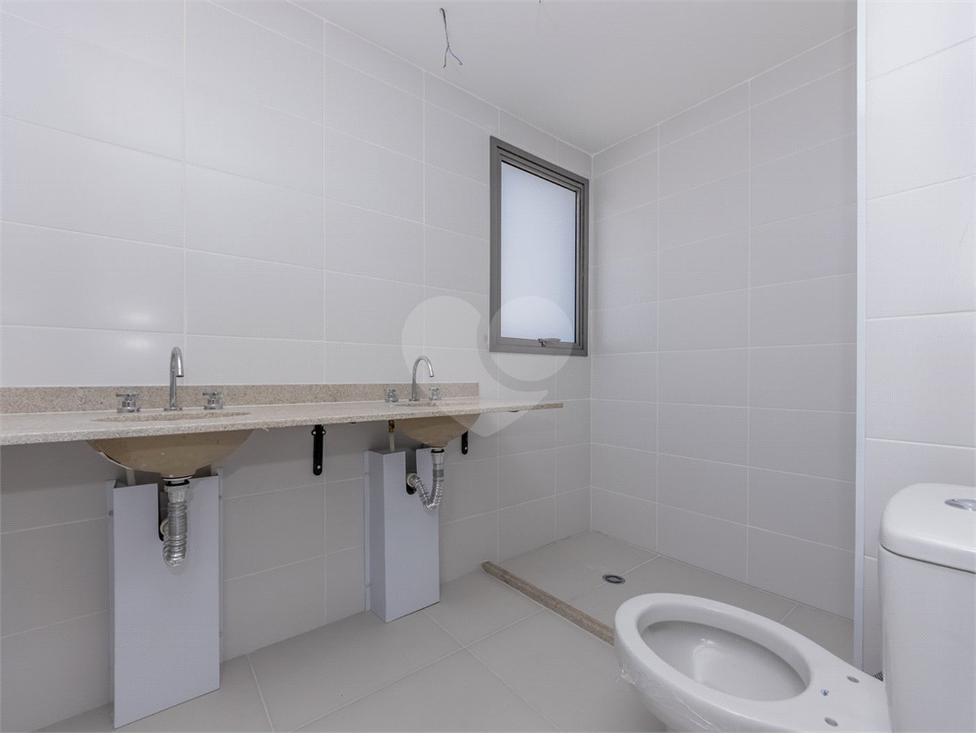 Apartamento à venda com 4 quartos, sendo 2 suítes, em Vila Gumercindo, São Paulo, SP