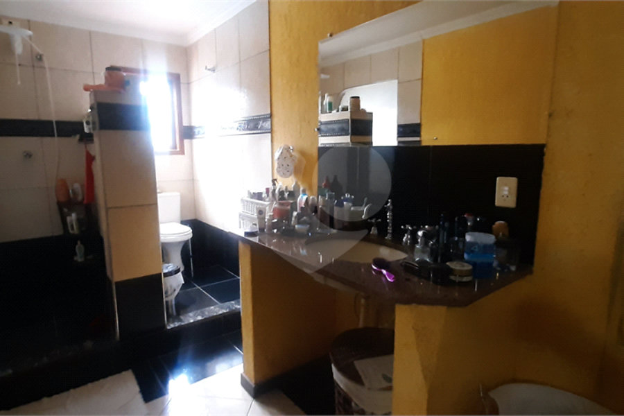 Casa à venda com 3 suítes no condomínio Chacarás Bela Vista, Mairiporã - SP