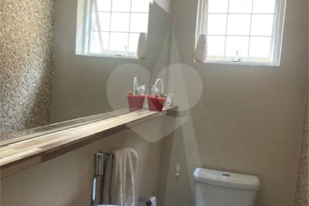 Sobrado à venda com 3 quartos, sendo 2 suítes, em Vila Mazzei, São Paulo, SP