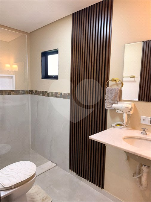 Casa à venda com 4 quartos, sendo 1 suíte,  no condomínio Alpes da Cantareira, Mairiporã - SP