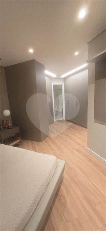 Apartamento à venda com 3 suítes em Santana, São Paulo, SP