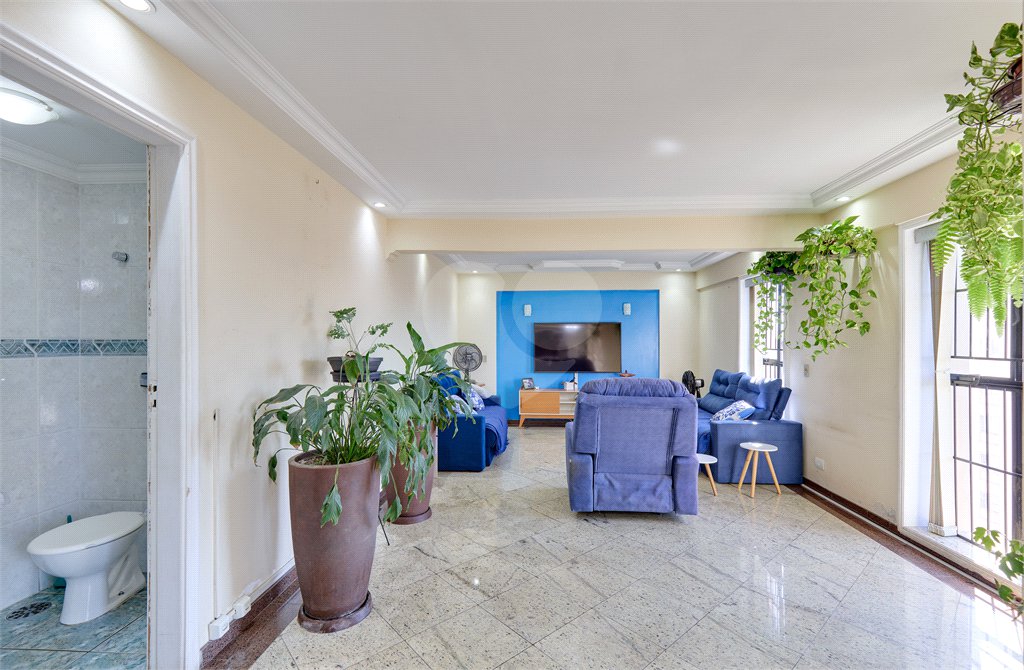 Apartamento à venda com 4 quartos, sendo 1 suíte, em Jardim Marajoara, São Paulo, SP