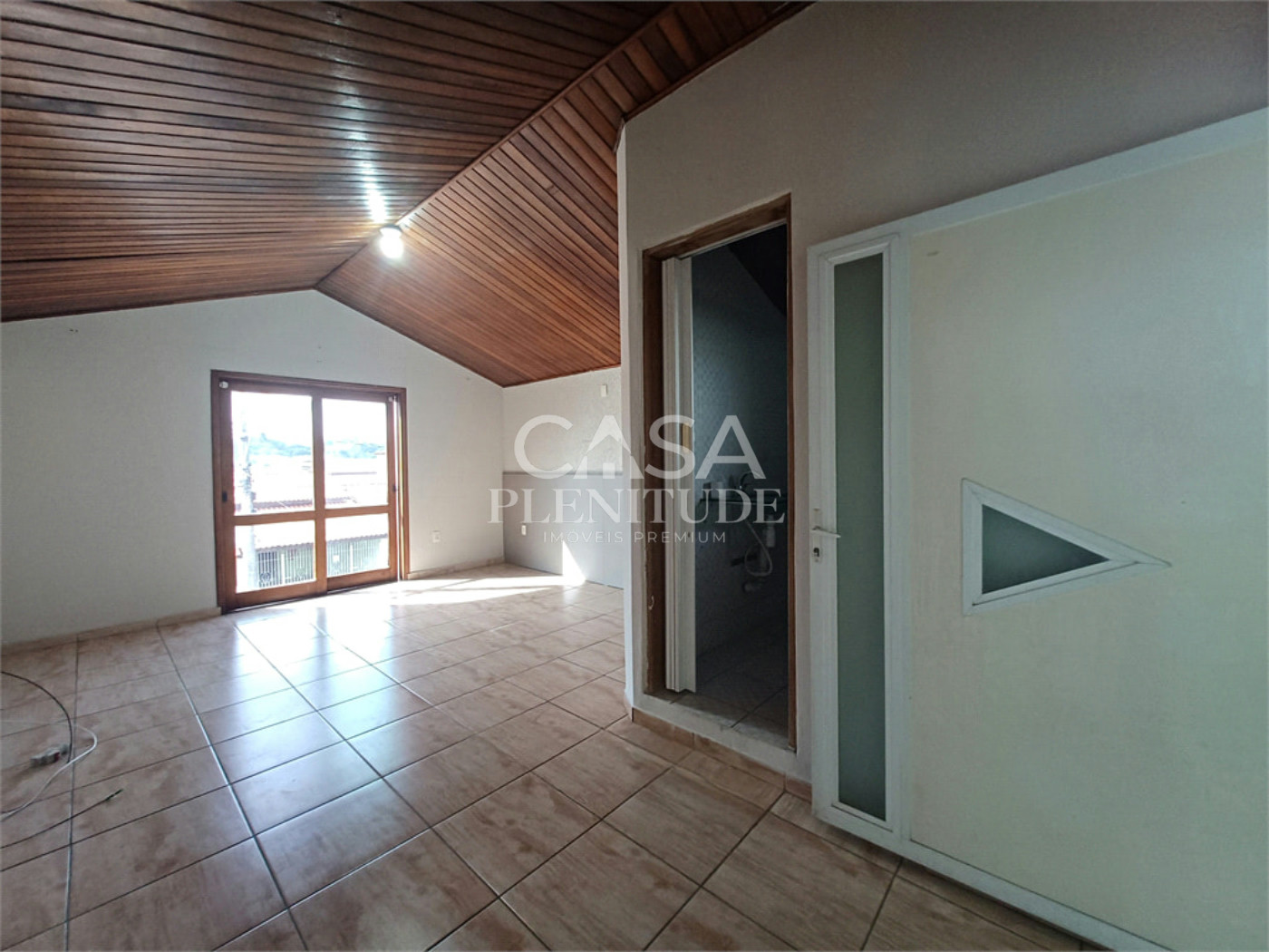 Casa à venda com 4 quartos, sendo 2 suítes, em Jardim Residencial Deolinda Guerra, Sorocaba, SP