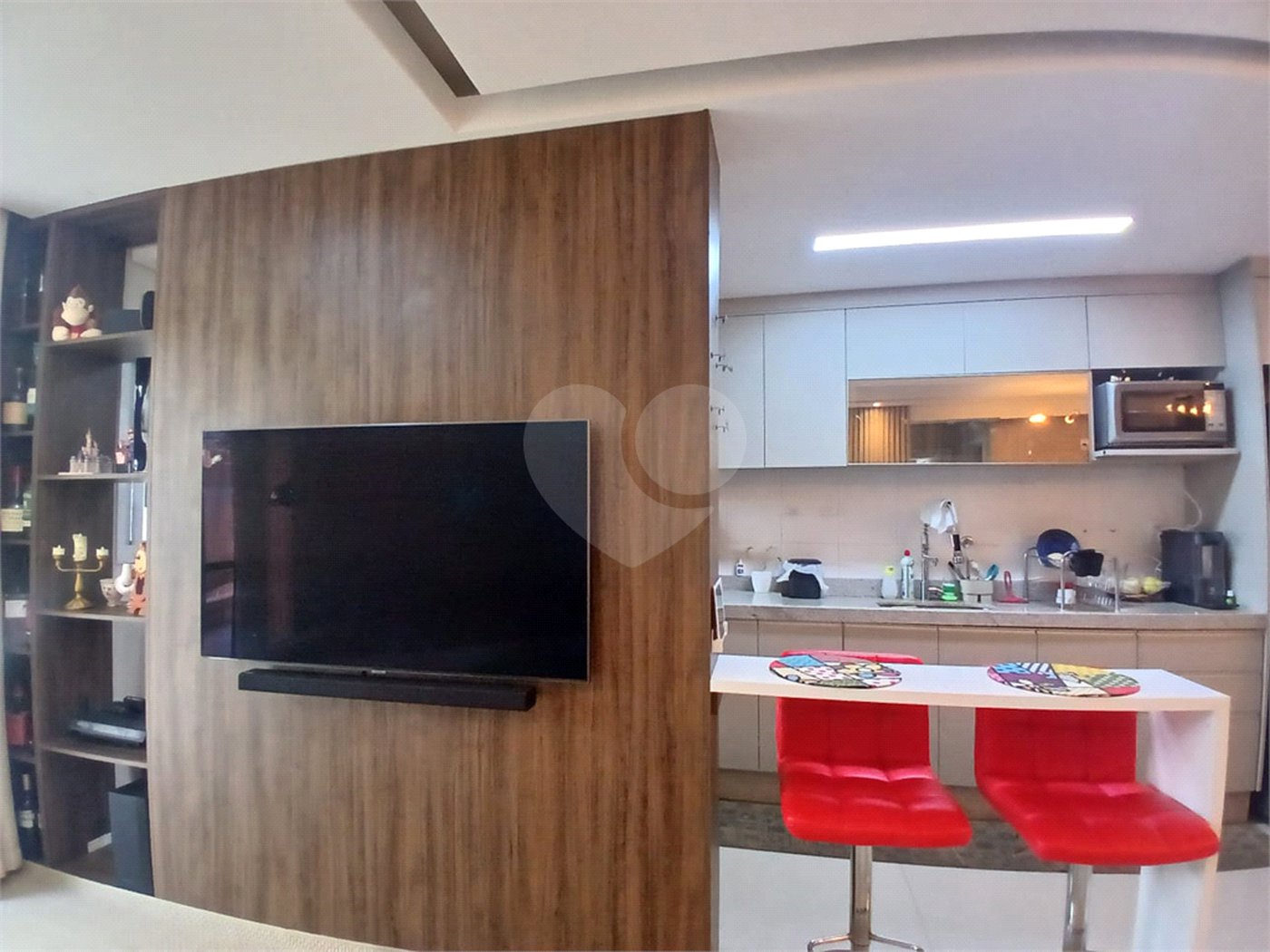 Apartamento à venda com 2 quartos, sendo 1 suíte,  em Bairro do Cambará, São Roque, SP