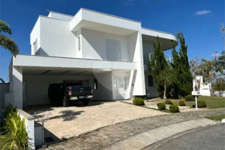 Casa à venda com 4 suítes no condomínio Jardim do Golfe 3, São José dos Campos - SP