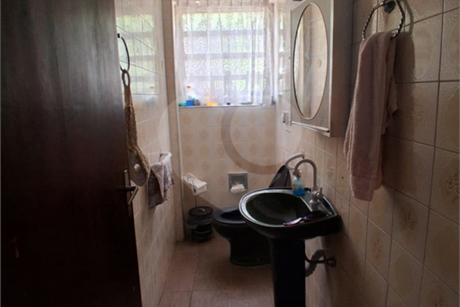 Sobrado à venda com 3 quartos em Horto Florestal, São Paulo, SP