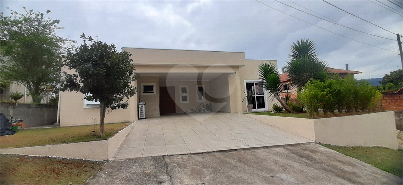 Casa à venda com 3 suítes no condomínio Alpes de Mairiporã, Mairiporã - SP