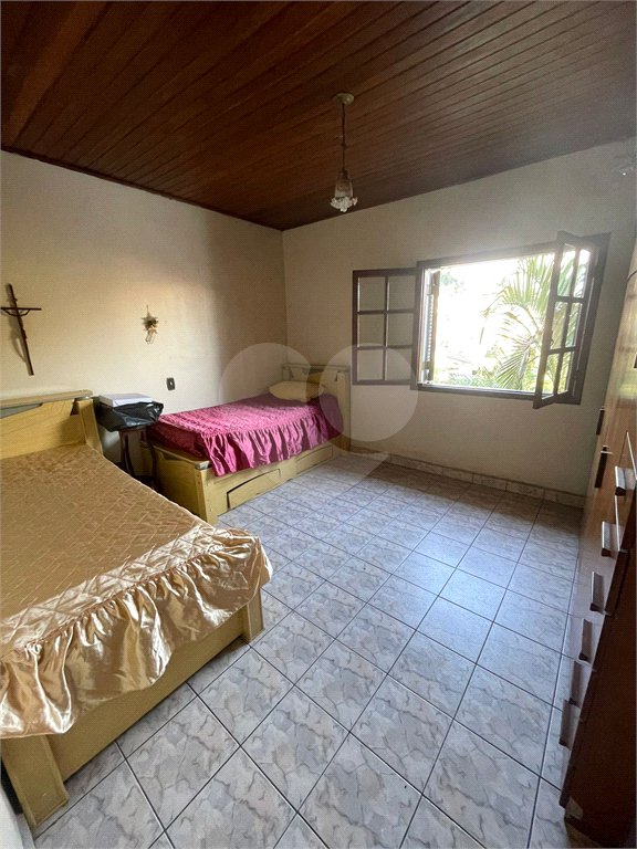 Sobrado à venda com 5 quartos, sendo 1 suíte,  em Vila Gustavo, São Paulo, SP