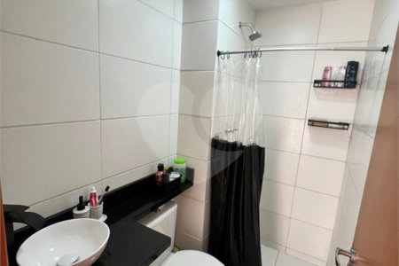 Apartamento à venda com 2 quartos em Guaratiba, Rio de Janeiro, RJ