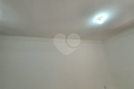 Apartamento à venda com 2 quartos em Vila Mangalot, São Paulo, SP