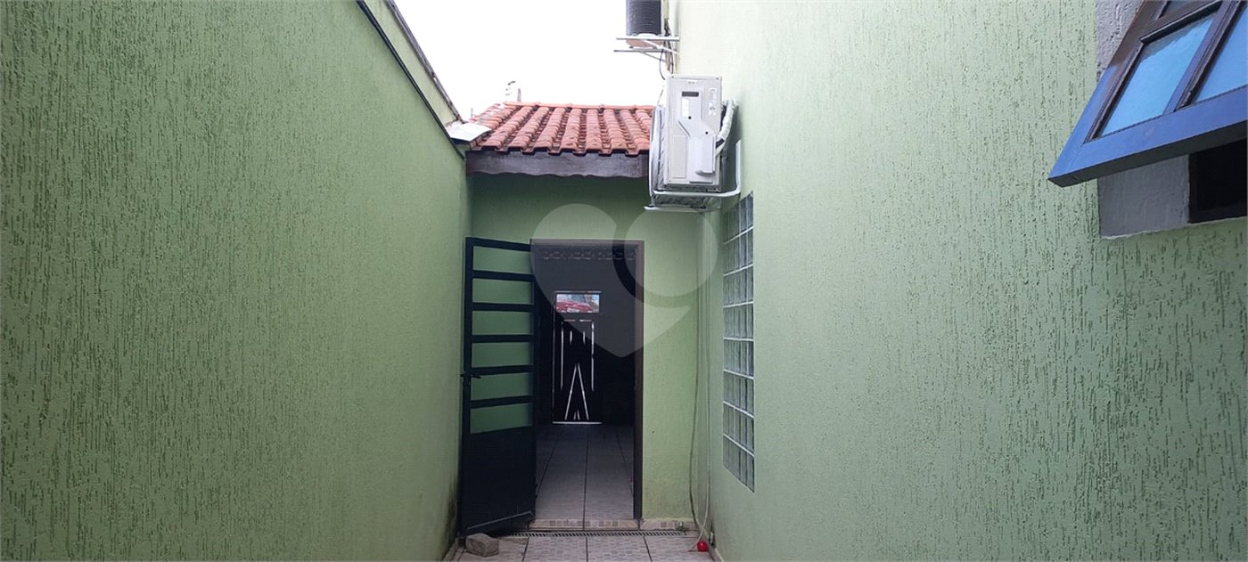 Sobrado à venda com 3 quartos, sendo 1 suíte, em Vila Ema, São Paulo, SP
