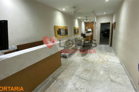 Cobertura à venda com 4 quartos, sendo 1 suíte, em Tijuca, Rio de Janeiro, RJ