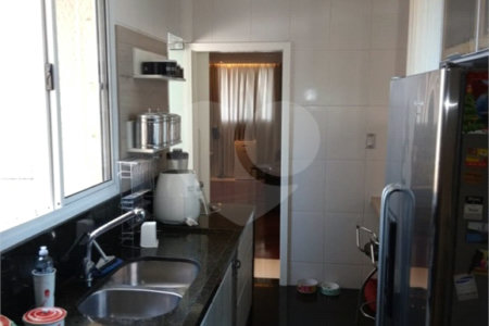 Apartamento à venda com 3 suítes em Vila Suzana, São Paulo, SP