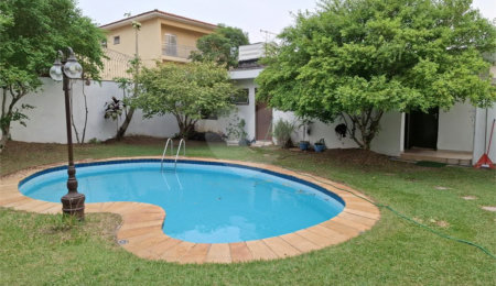 Casa à venda com 4 quartos, sendo 1 suíte, em Água Fria, São Paulo, SP