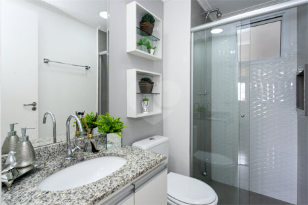 Apartamento à venda com 3 quartos, sendo 1 suíte,  em Jardim Parque Morumbi, São Paulo, SP