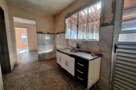 Casa à venda com 2 quartos em Vila Hungria, Itapetininga, SP
