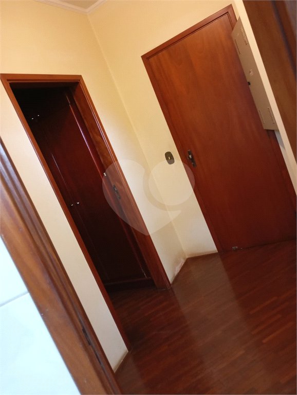 Apartamento à venda com 3 quartos, sendo 1 suíte, no Centro, Araraquara, SP