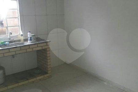 Casa à venda com 3 quartos em Jardim Serrano, Votorantim, SP