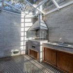 Casa à venda com 4 suítes no condomínio Saint Germain, São Paulo - SP