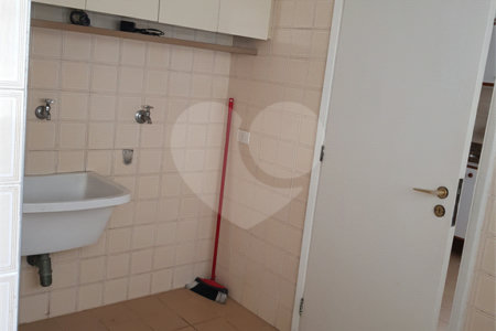 Apartamento à venda com 3 suítes em Conjunto Residencial Morumbi, São Paulo, SP