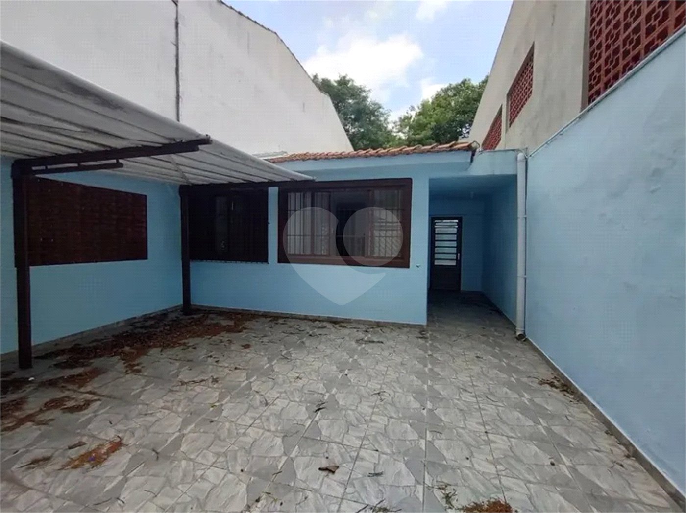 Casa de Vila à venda com 3 quartos, sendo 1 suíte,  em Jardim Esmeralda, São Paulo, SP