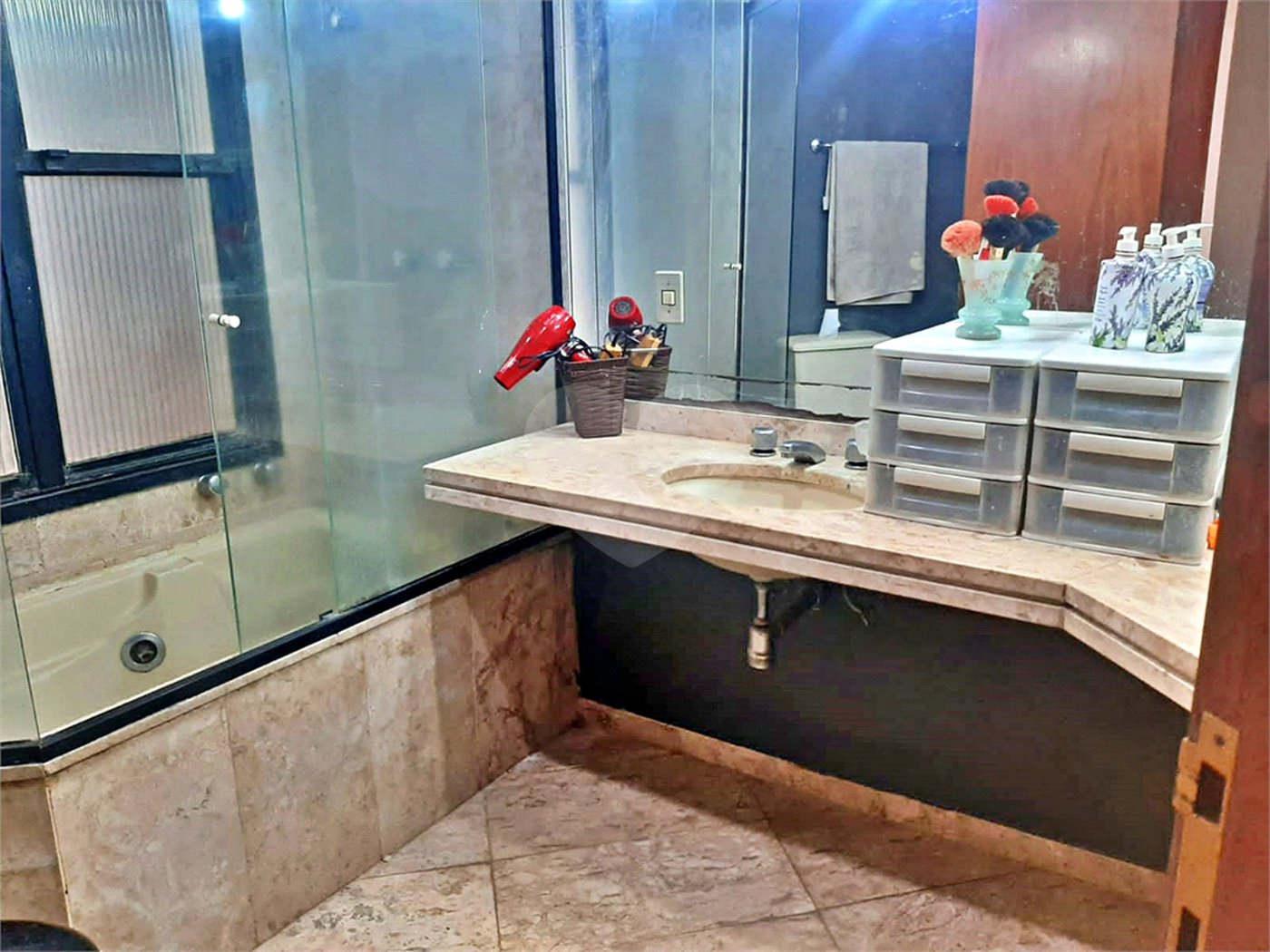 Apartamento à venda com 4 quartos, sendo 3 suítes,  em Itaim Bibi, São Paulo, SP