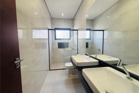 Casa à venda com 3 suítes no condomínio Residencial Chácara Ondina, Sorocaba - SP