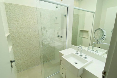 Casa à venda com 3 suítes no condomínio Euroville II, Bragança Paulista - SP