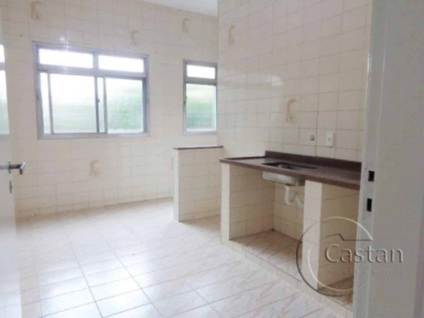 Apartamento à venda com 2 quartos em Jardim São Remo, São Paulo, SP