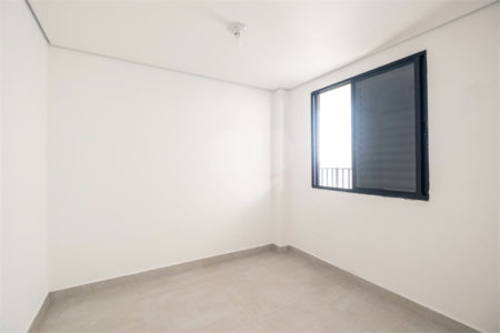 Casa à venda com 2 quartos no condomínio Residencial Laura, São Paulo - SP