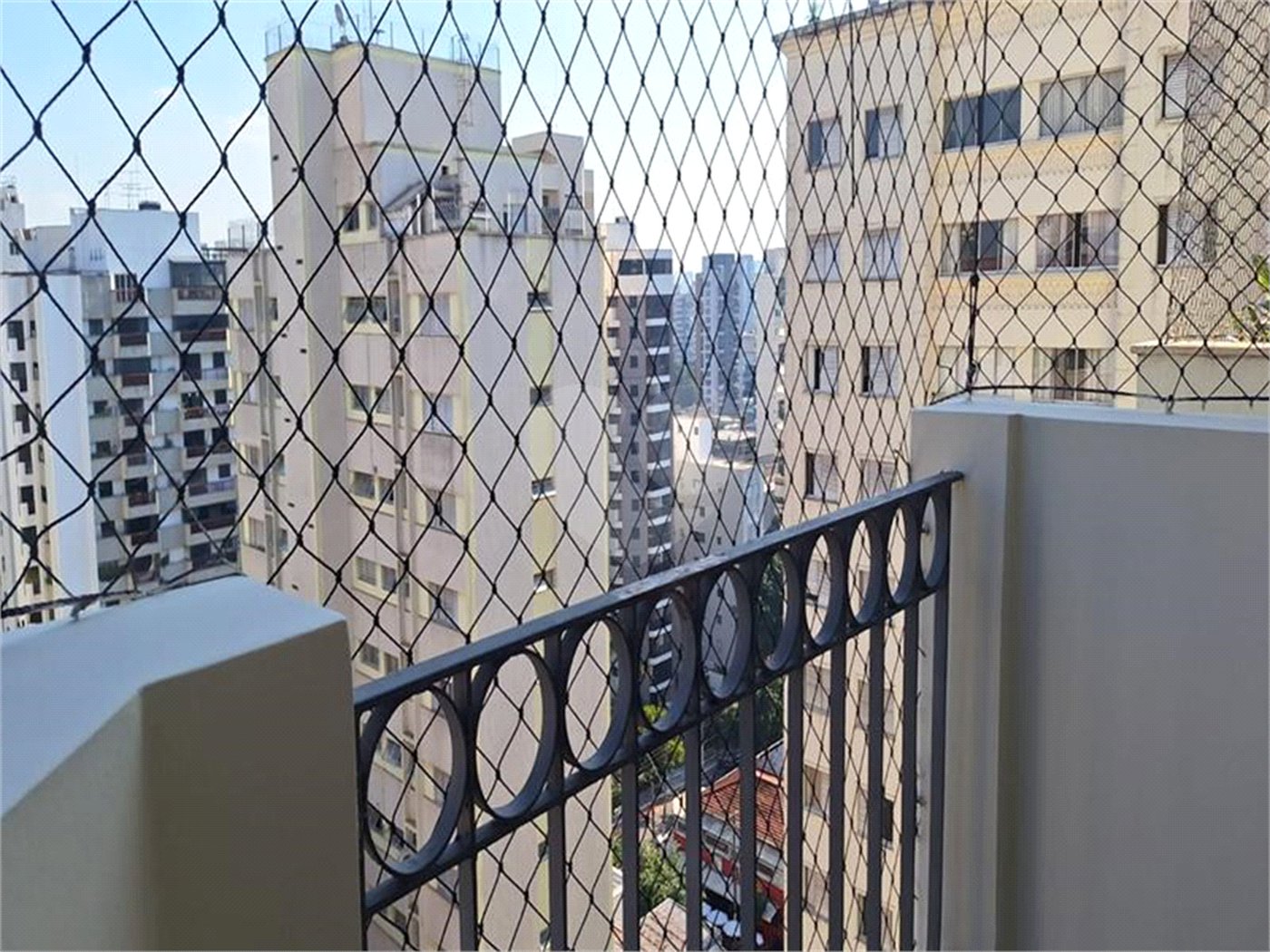 Apartamento à venda com 3 quartos, sendo 1 suíte, em Indianópolis, São Paulo, SP