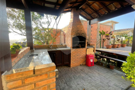 Casa em condomínio à venda com 4 suítes em Albatroz, Armação dos Búzios, RJ