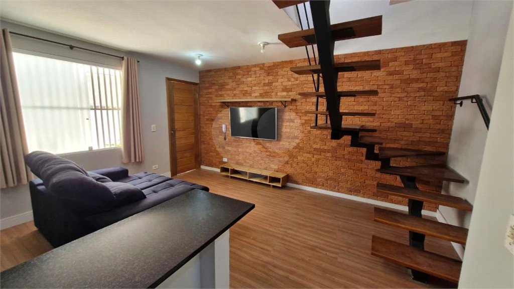 Casa à venda com 2 quartos, sendo 1 suíte, no condomínio A.m.costa, São Paulo - SP