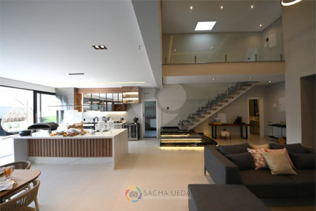 Casa à venda com 4 suítes no condomínio Residencial Dona Maria Candida, Indaiatuba - SP