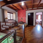 Casa à venda com 4 quartos, sendo 2 suítes,  em Vila Oliveira, Mogi das Cruzes, SP