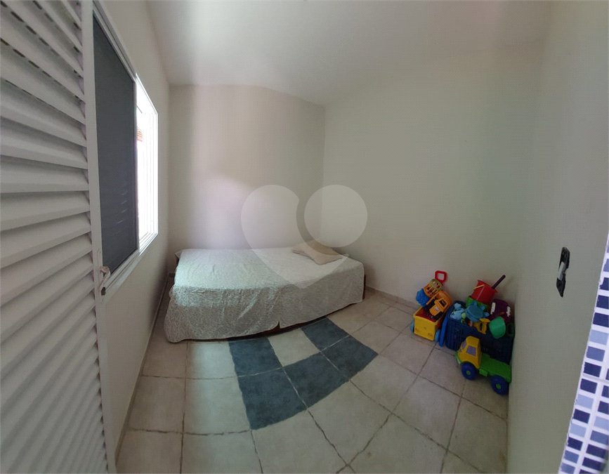 Casa Térrea à venda com 3 quartos em Vila São Paulo, Mongaguá, SP