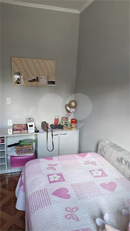 Casa à venda com 3 quartos, sendo 1 suíte, em Jaraguá, São Paulo, SP