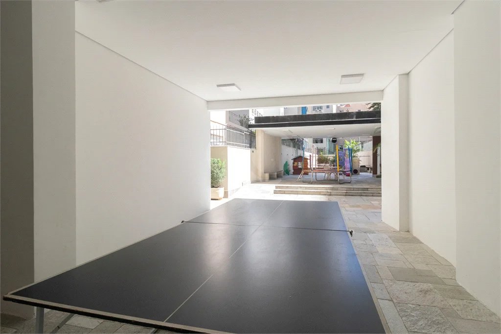 Apartamento em Higienópolis com 3 quartos, 3 suítes, 2 vagas, 277 m² de área útil