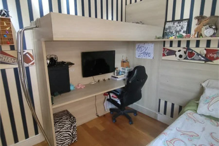 Apartamento à venda com 3 quartos, sendo 1 suíte,  em Umuarama, Osasco, SP