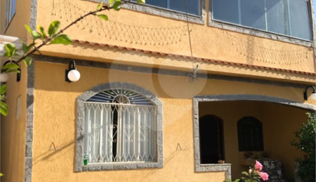 Casa à venda com 2 quartos, sendo 1 suíte,  em Campo Grande, Rio de Janeiro, RJ