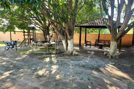 Chácara à venda com 4 quartos em Retiro, São Pedro da Aldeia, RJ