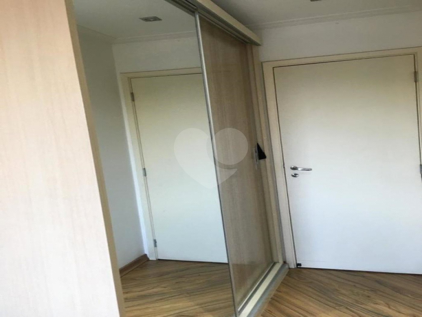 Apartamento à venda com 4 quartos, sendo 3 suítes,  em Lar São Paulo, São Paulo, SP