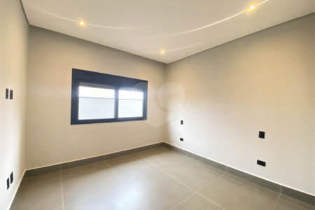 Casa à venda com 3 suítes no condomínio Portal dos Bandeirantes, Salto - SP