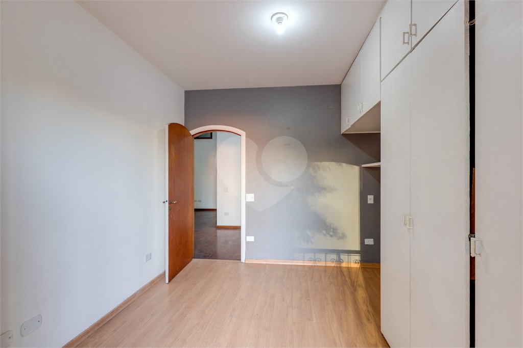 Sobrado à venda com 4 quartos, sendo 2 suítes, em Brooklin, São Paulo, SP