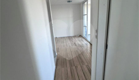 Apartamento à venda com 2 quartos, sendo 1 suíte, em Vila Guilherme, São Paulo, SP