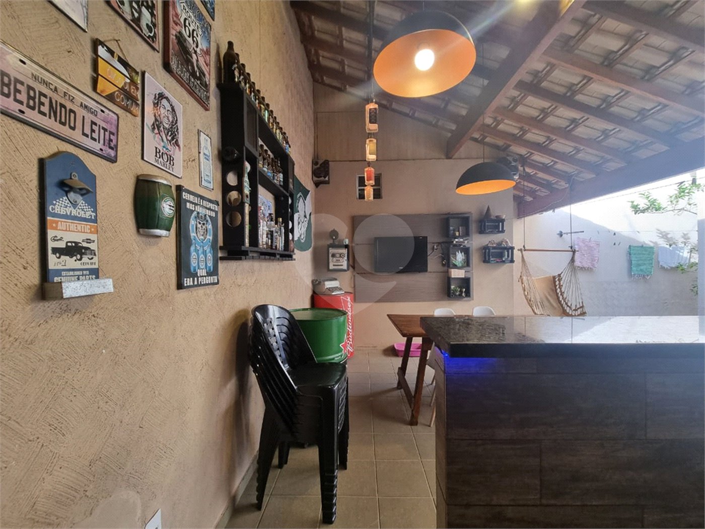 Casa à venda com 3 quartos, sendo 1 suíte,  no condomínio Bella Vista, Sorocaba - SP