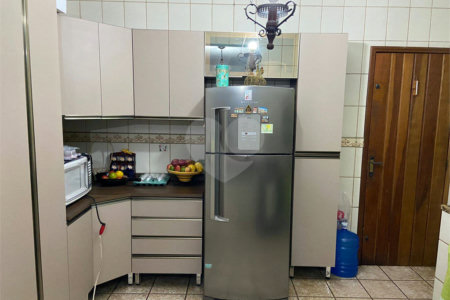 Casa à venda com 3 quartos, sendo 1 suíte,  em Jardim Fonte Áurea, Poá, SP