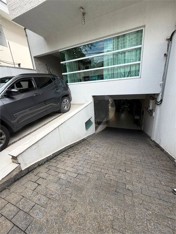 Casa à venda com 3 suítes em Vila Augusta, Guarulhos, SP