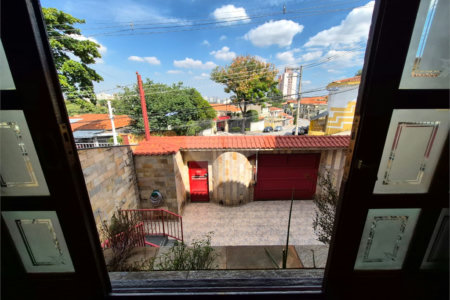 Casa à venda com 3 quartos, sendo 1 suíte, em Parque São Domingos, São Paulo, SP