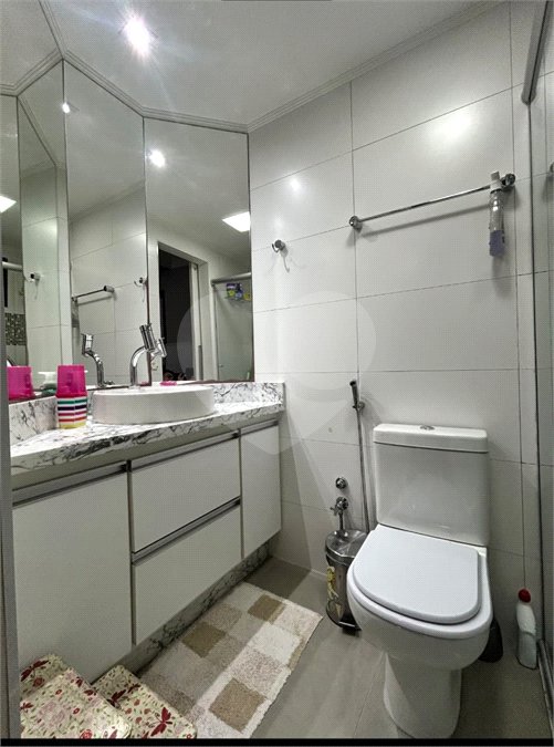 Apartamento à venda com 3 quartos, sendo 1 suíte, em Jardim Luanda, São Paulo, SP